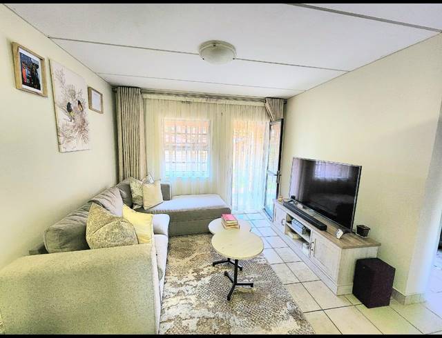 2 BEDROOM APARTMENT FOR SALE IN MONTANA TUINE